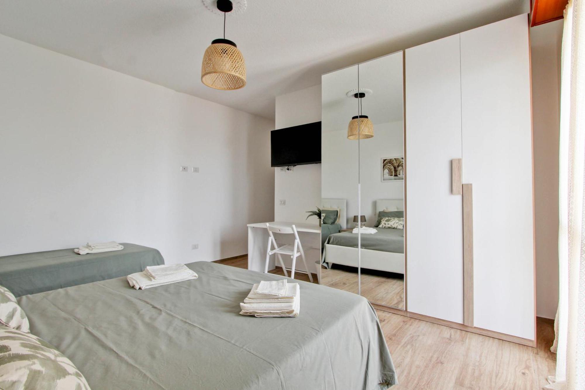 Lejlighed Eur Torrino Apartment, Vicino La Stazione Metro Tor Di Valle Rom