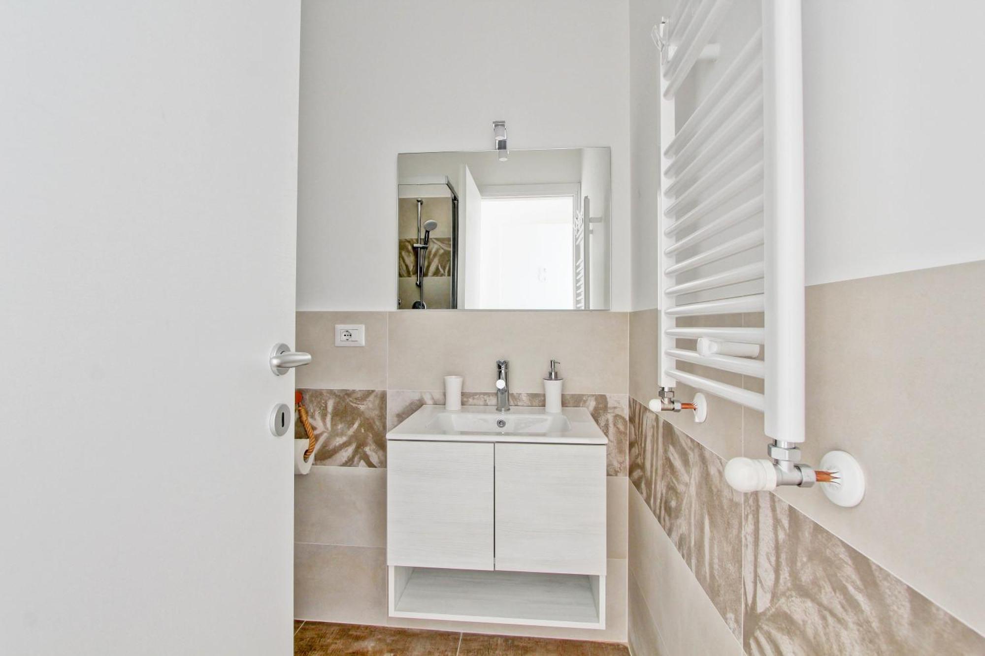 Lejlighed Eur Torrino Apartment, Vicino La Stazione Metro Tor Di Valle Rom